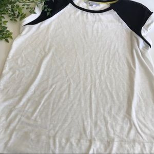 Adrienne Vittadini Baseball Tee Shirt XL